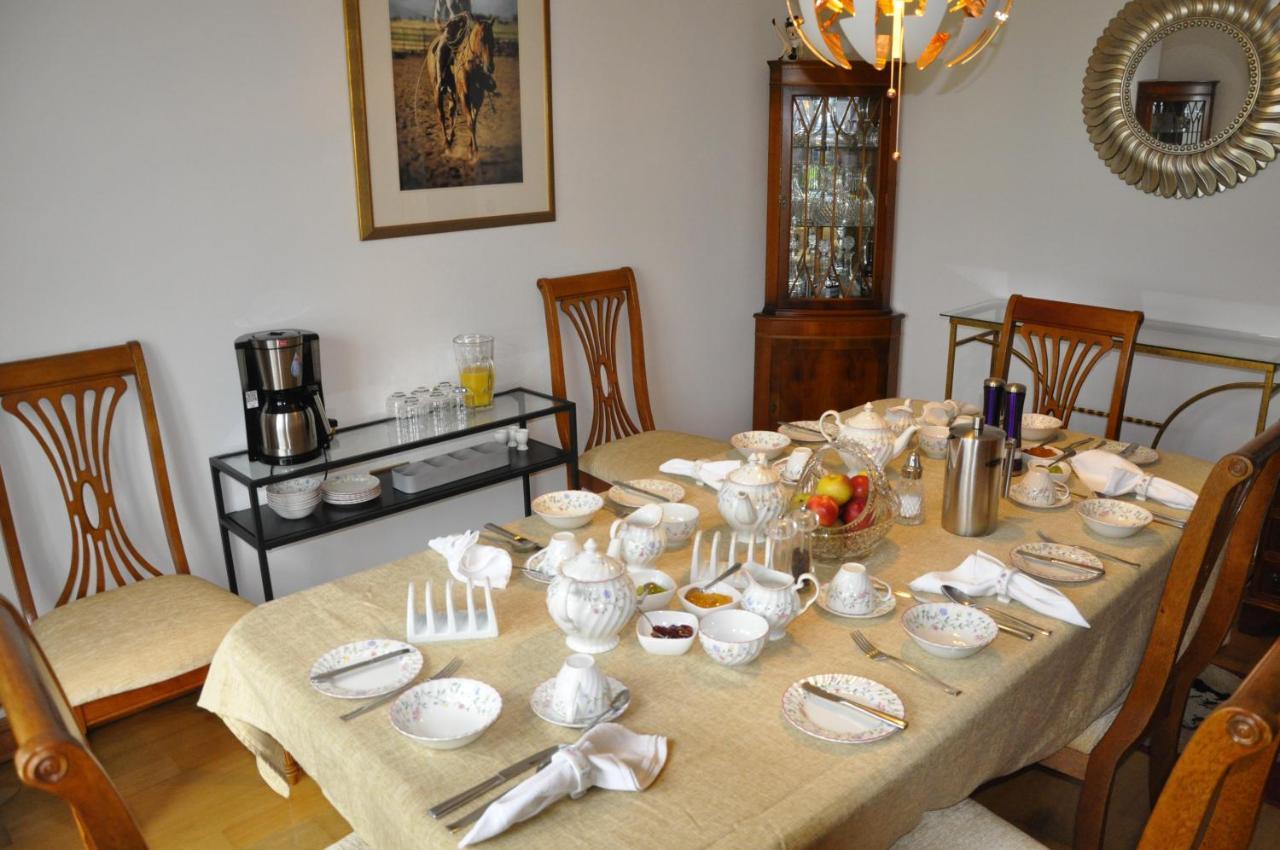 Longview House Bed & Breakfast แบลลีย์มันนี ภายนอก รูปภาพ